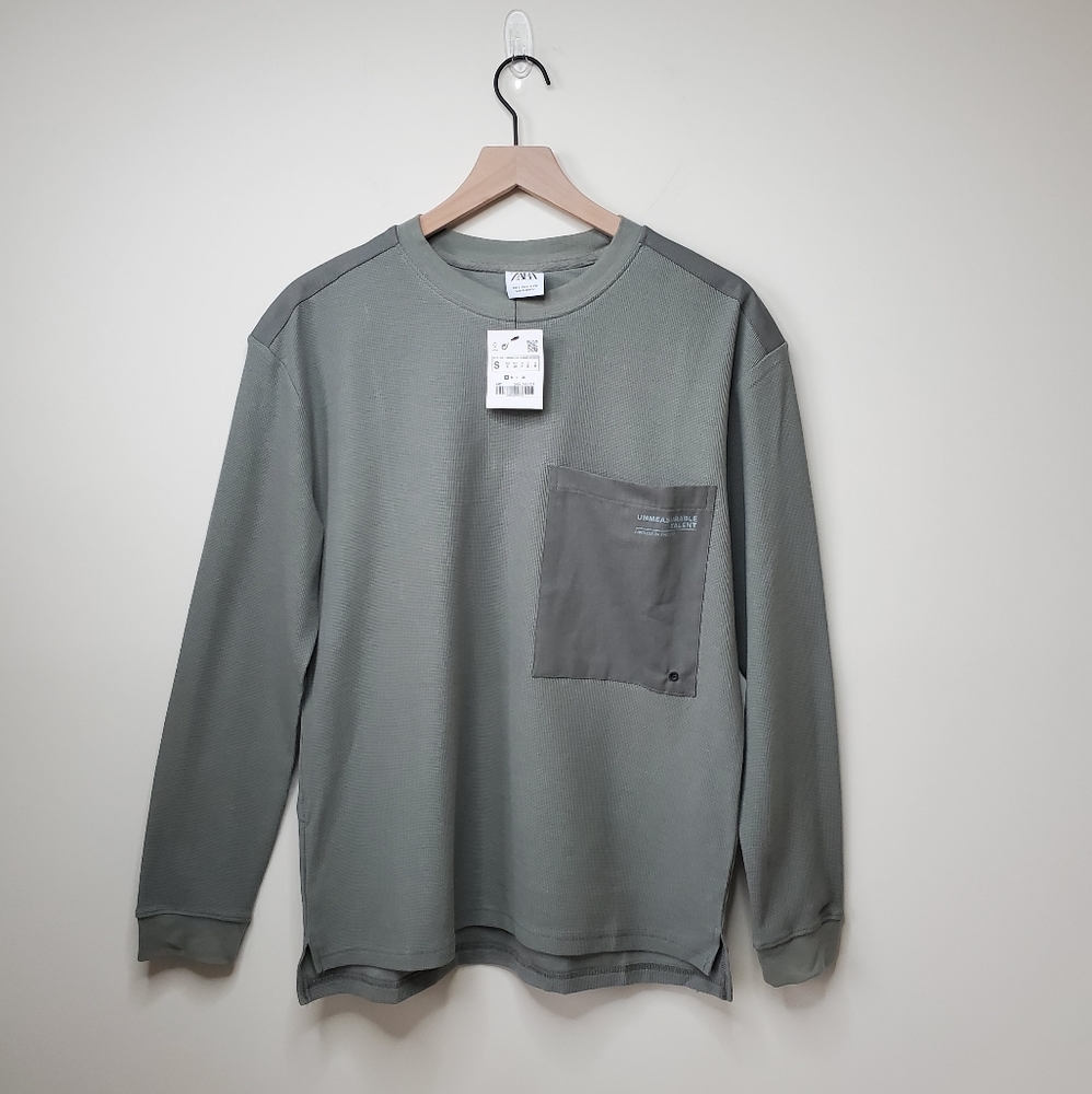 Zara Textured  Pocket T-shirt - Picture 3 of 5